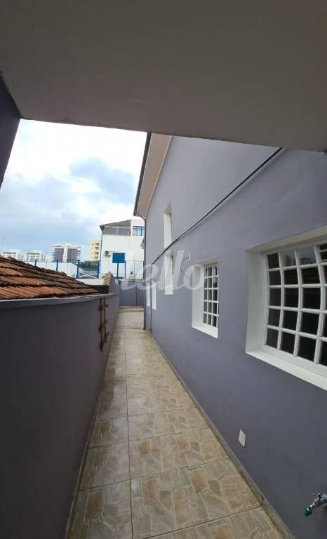 CORREDOR de Casa à venda, sobrado com 180 m², 4 quartos e 2 vagas em Vila Clementino - São Paulo