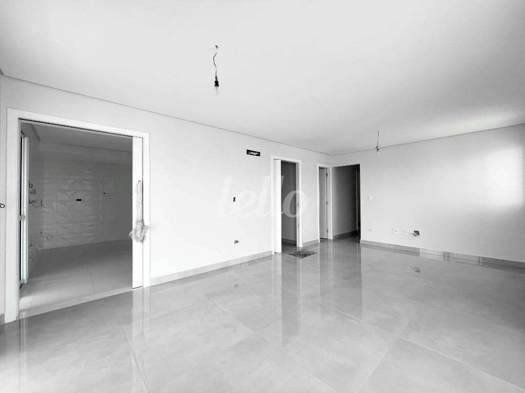 SALA de Apartamento à venda, Padrão com 136 m², 3 quartos e 3 vagas em Vila Paiva - São Paulo
