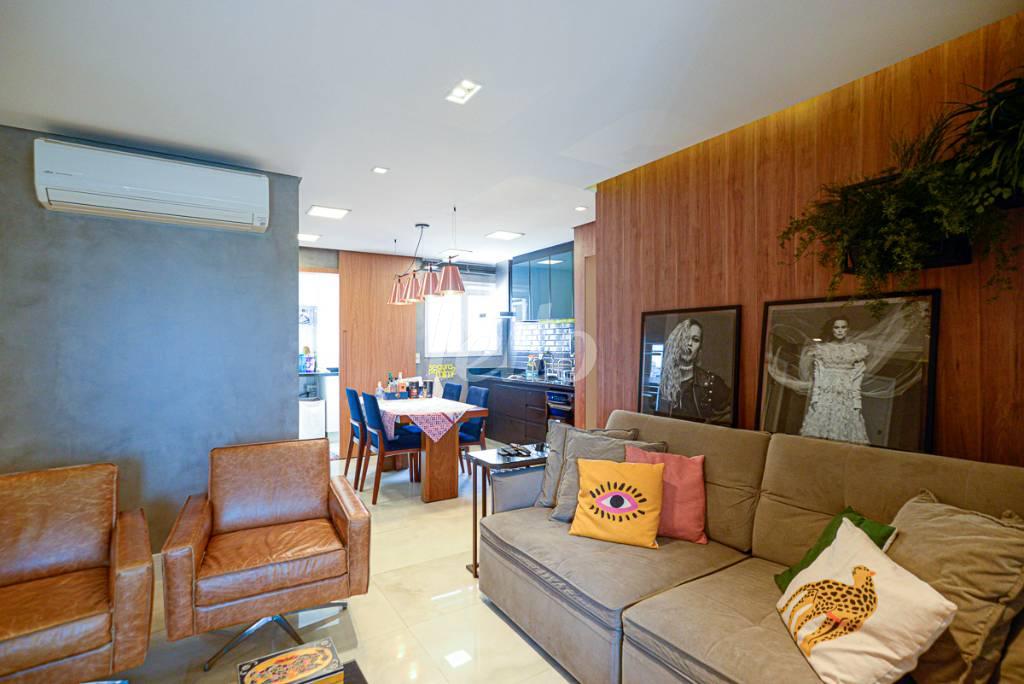 SALA de Apartamento à venda, Padrão com 92 m², 3 quartos e 2 vagas em Vila Clementino - São Paulo