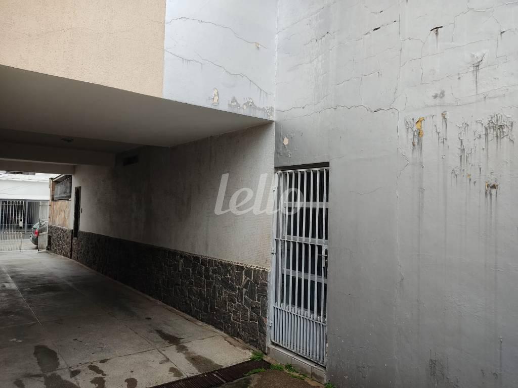 GARAGEM COLETIVA de Casa à venda, sobrado com 117 m², 2 quartos e 1 vaga em São José - São Caetano do Sul