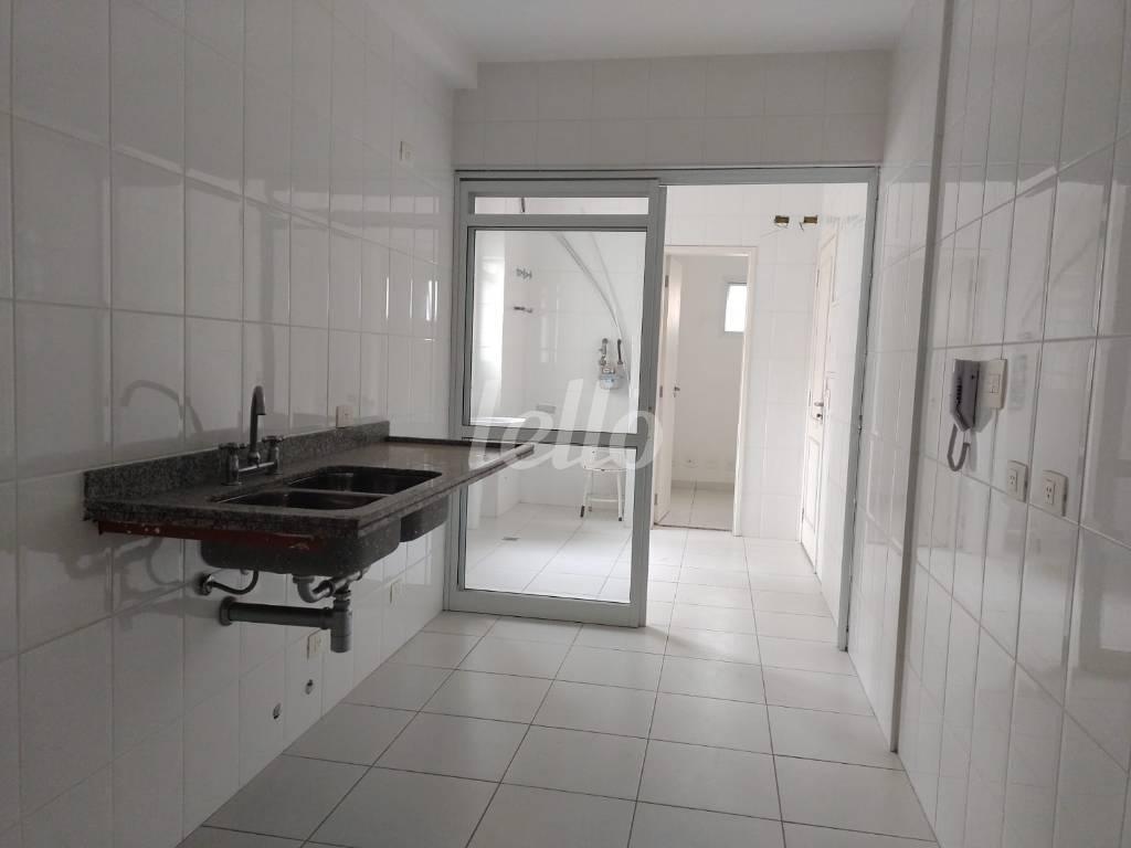 COZINHA de Apartamento à venda, Padrão com 123 m², 4 quartos e 2 vagas em Chácara Inglesa - São Paulo