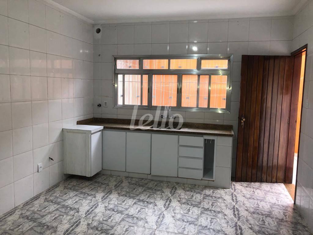 ANDAR TÉRREO - COZINHA de Casa à venda, sobrado com 375 m², 6 quartos e 2 vagas em Vila Formosa - São Paulo