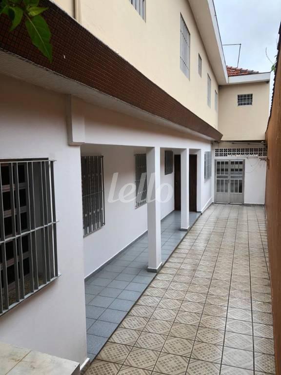 ANDAR TÉRREO - QUINTAL de Casa à venda, sobrado com 375 m², 6 quartos e 2 vagas em Vila Formosa - São Paulo