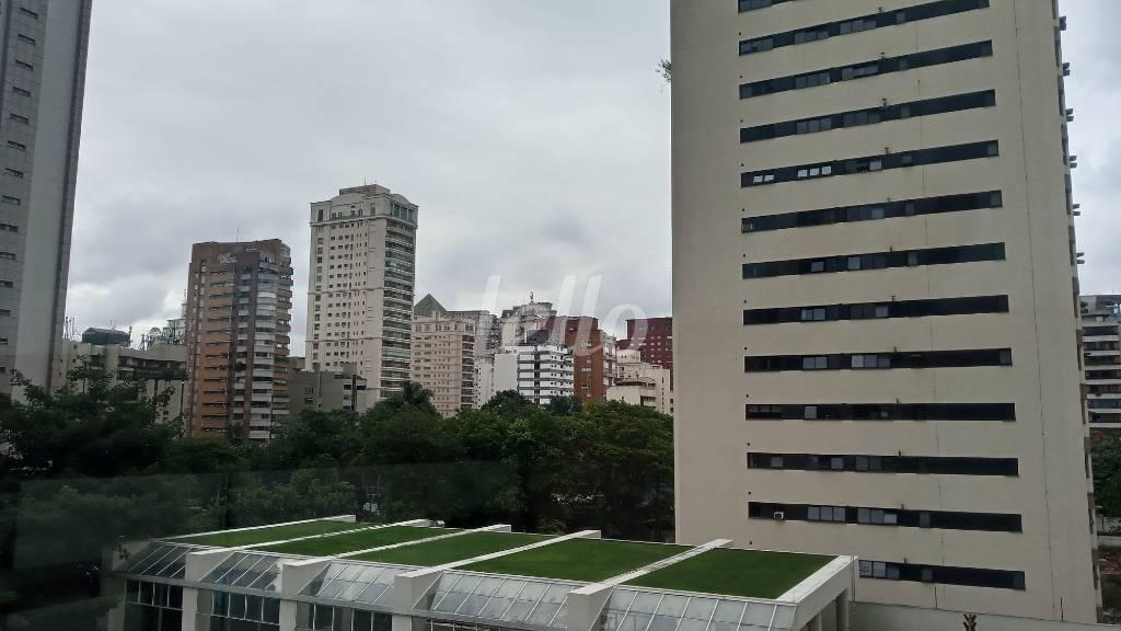 VISTA DA VARANDA de Apartamento à venda, Padrão com 105 m², 2 quartos e 1 vaga em Itaim Bibi - São Paulo