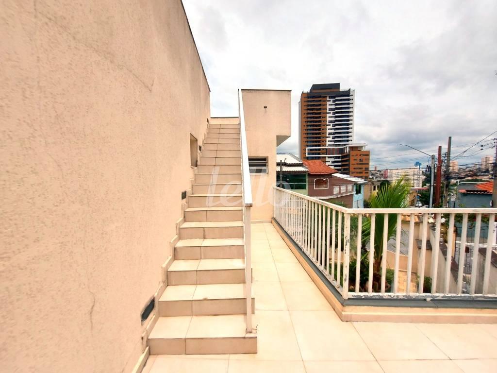 ESCADAS - SOLÁRIO de Casa à venda, sobrado com 320 m², 3 quartos e 4 vagas em Vila Esperança - São Paulo