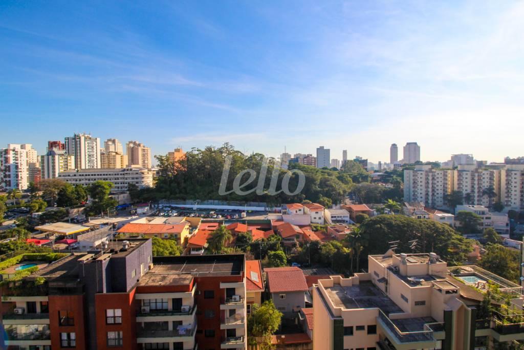 VISTA de Apartamento à venda, Duplex com 269 m², 4 quartos e 4 vagas em Vila Mariana - São Paulo