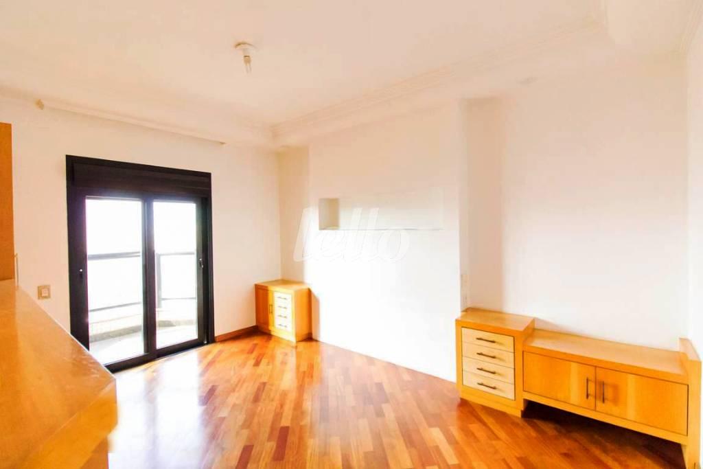 DORMITÓRIO SUÍTE 4 de Apartamento à venda, Padrão com 257 m², 3 quartos e 6 vagas em Santana - São Paulo