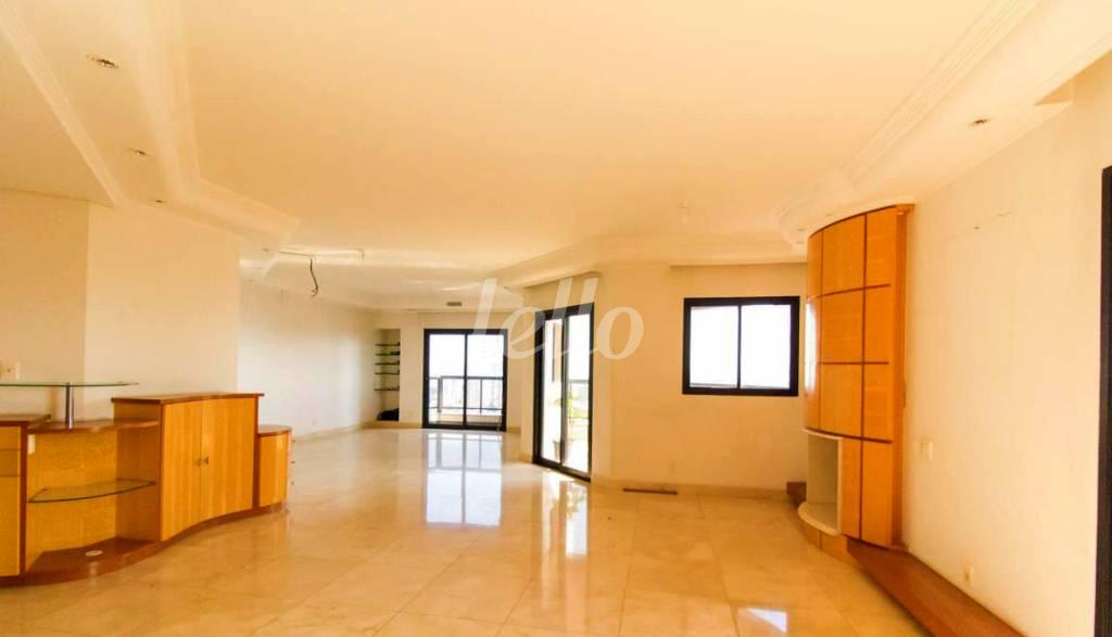 SALA AMBIENTES de Apartamento à venda, Padrão com 257 m², 3 quartos e 6 vagas em Santana - São Paulo