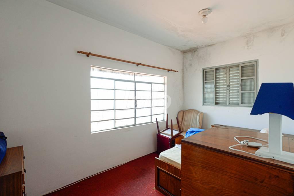 QUARTO 2 EDICULA de Casa à venda, sobrado com 190 m², 2 quartos e 3 vagas em Vila Paulo Silas - São Paulo