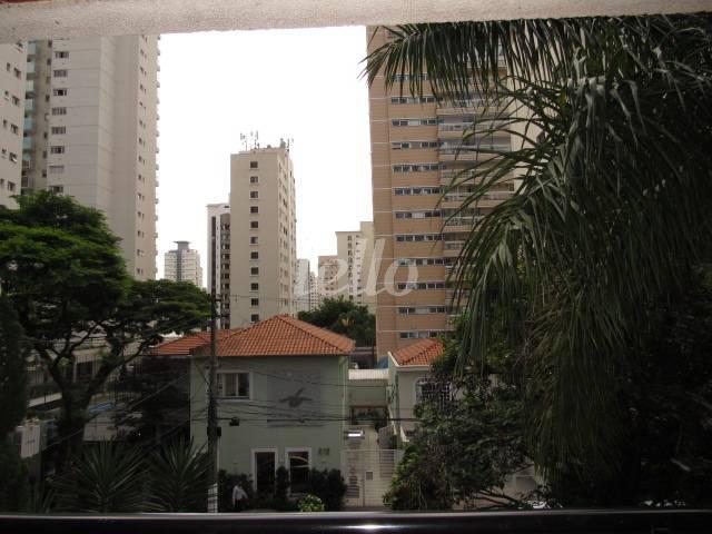 VISTA de Apartamento à venda, Padrão com 185 m², 4 quartos e 3 vagas em Indianópolis - São Paulo