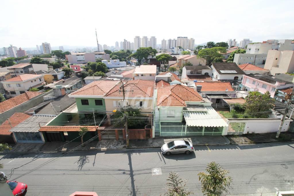VISTA SACADA de Apartamento à venda, Padrão com 82 m², 3 quartos e 2 vagas em Vila Alzira - Santo André