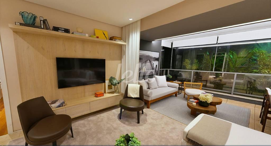 LIVING de Apartamento à venda, Padrão com 158 m², 4 quartos e 3 vagas em Cidade Monções - São Paulo