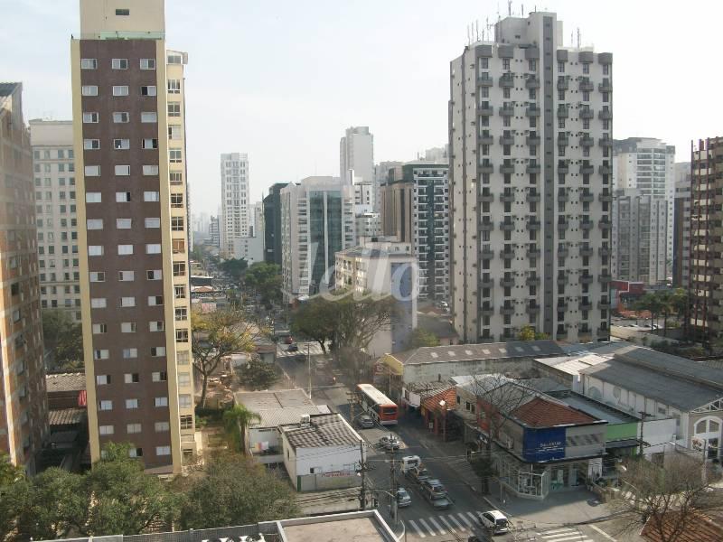 VISTA DA SALA de Apartamento à venda, Padrão com 120 m², 3 quartos e 1 vaga em Indianópolis - São Paulo