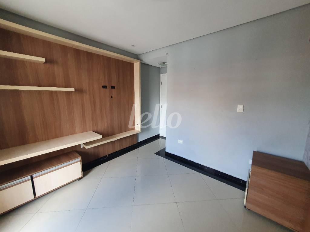SUÍTE de Apartamento à venda, Padrão com 220 m², 3 quartos e 2 vagas em Vila Gilda - Santo André