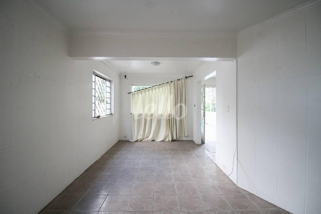 SALA de Casa para alugar, sobrado com 180 m², 3 quartos e 1 vaga em Vila Clementino - São Paulo