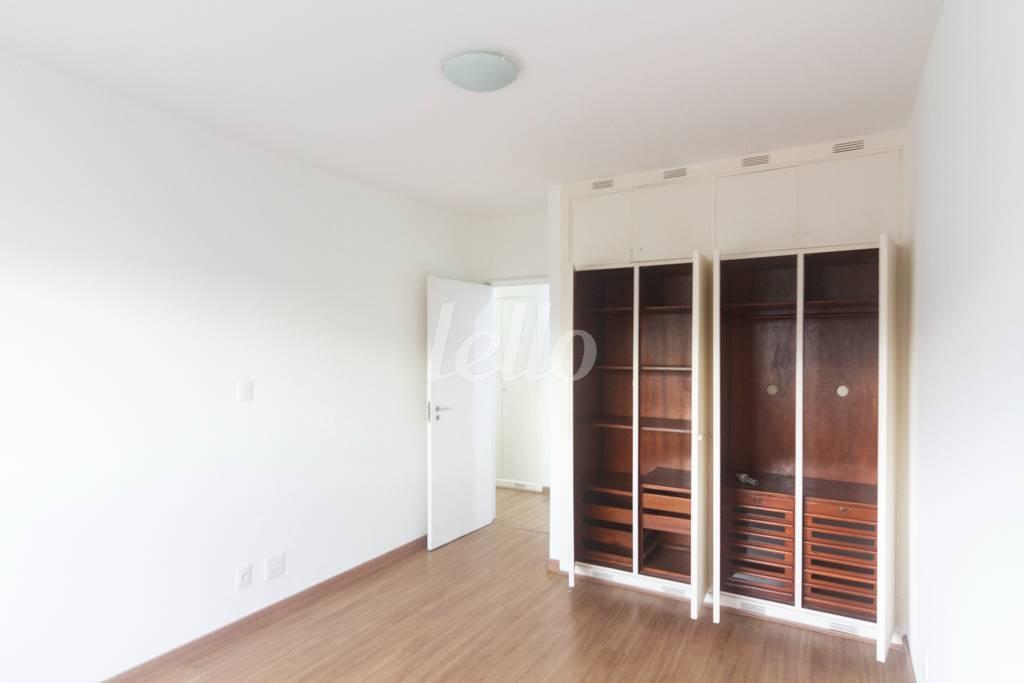 DORMITÓRIO 3 de Apartamento para alugar, Padrão com 400 m², 4 quartos e 3 vagas em Jardim América - São Paulo