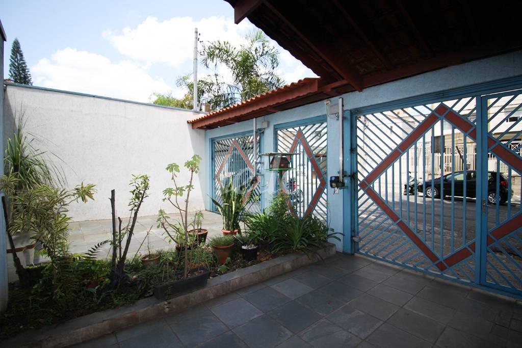 GARAGEM de Casa para alugar, sobrado com 240 m², 3 quartos e 3 vagas em Tatuapé - São Paulo