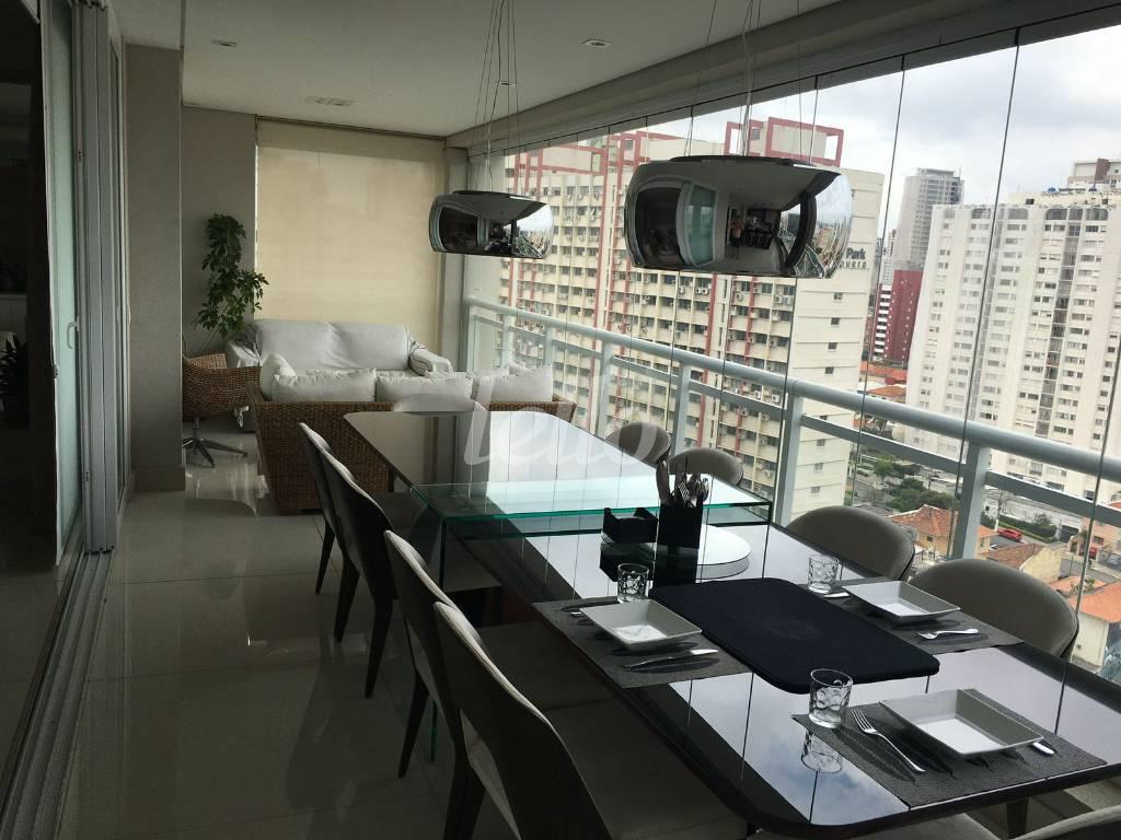 VARANDA GOURMET de Apartamento à venda, Padrão com 171 m², 4 quartos e 3 vagas em Paraíso - São Paulo