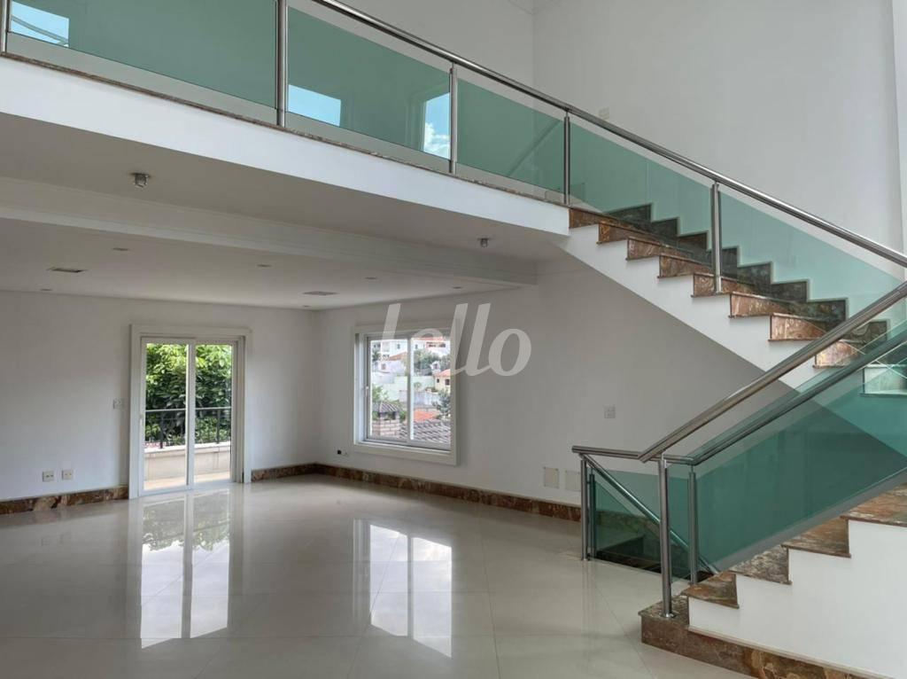 SALA JANTAR de Casa à venda, em condomínio - sobrado com 540 m², 3 quartos e 6 vagas em Vila Albertina - São Paulo