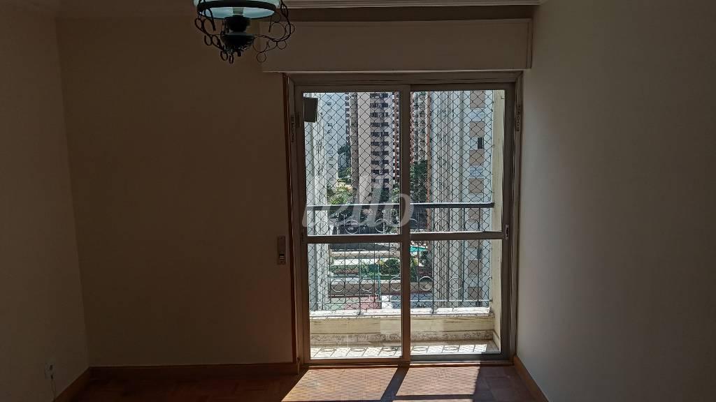 SACADA SALA DE TV de Apartamento à venda, Padrão com 158 m², 3 quartos e 2 vagas em Indianópolis - São Paulo