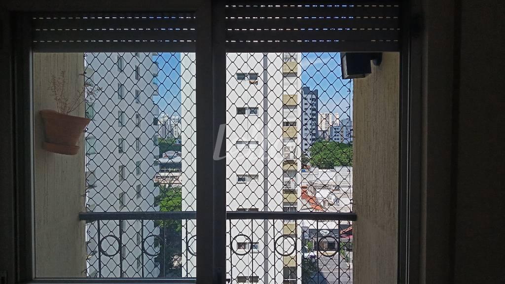 SACADA DORMITÓRIO de Apartamento à venda, Padrão com 158 m², 3 quartos e 2 vagas em Indianópolis - São Paulo