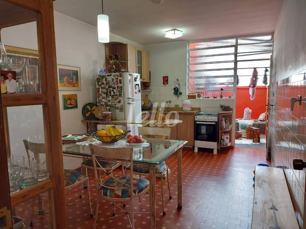 COZINHA de Casa à venda, sobrado com 172 m², e 2 vagas em Vila Mariana - São Paulo