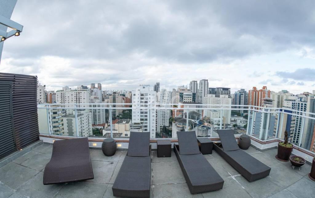 SOLARIUM de Apartamento à venda, Triplex com 370 m², 4 quartos e 3 vagas em Indianópolis - São Paulo