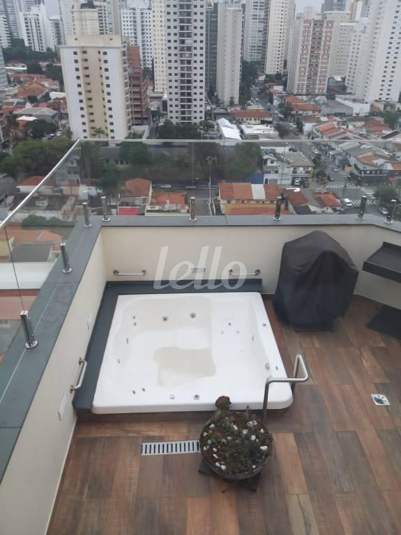 ÁREA DESCOBERTA de Apartamento à venda, cobertura - Padrão com 197 m², 3 quartos e 3 vagas em Campo Belo - São Paulo