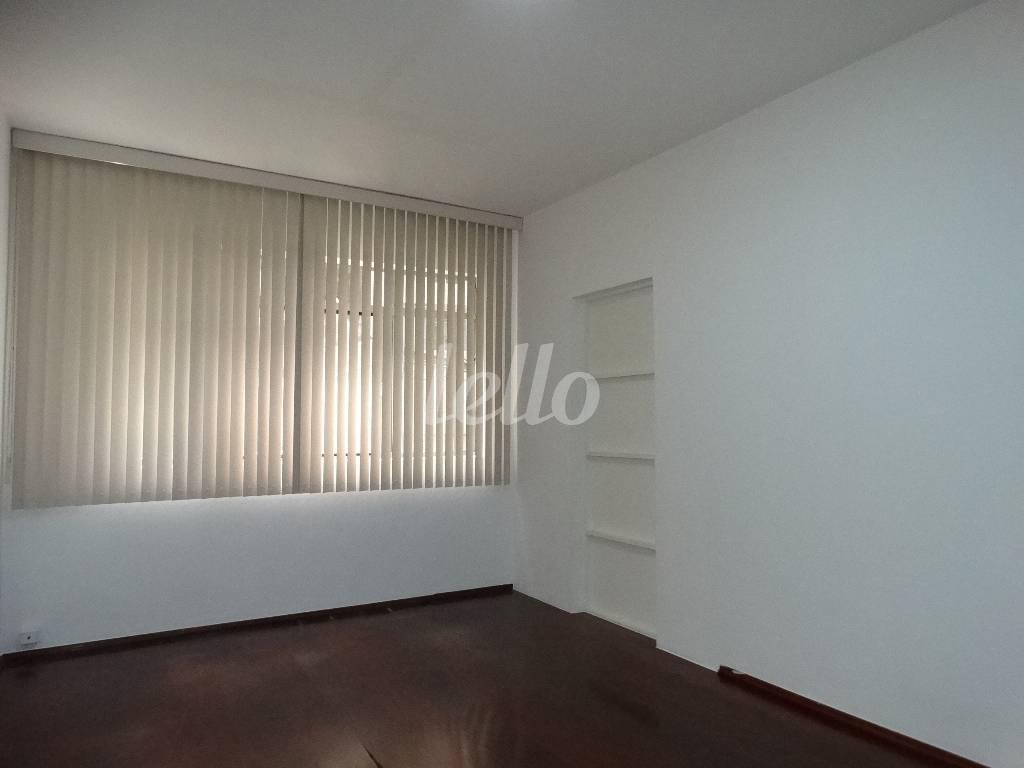 SALA 2 de Sala / Conjunto à venda, Padrão com 76 m², e em Centro - São Paulo