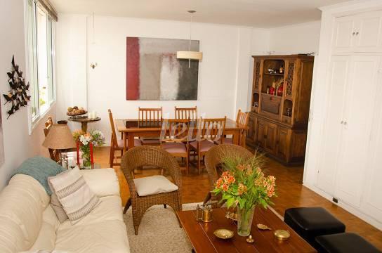 SALA de Apartamento à venda, Padrão com 208 m², 4 quartos e 2 vagas em Higienópolis - São Paulo