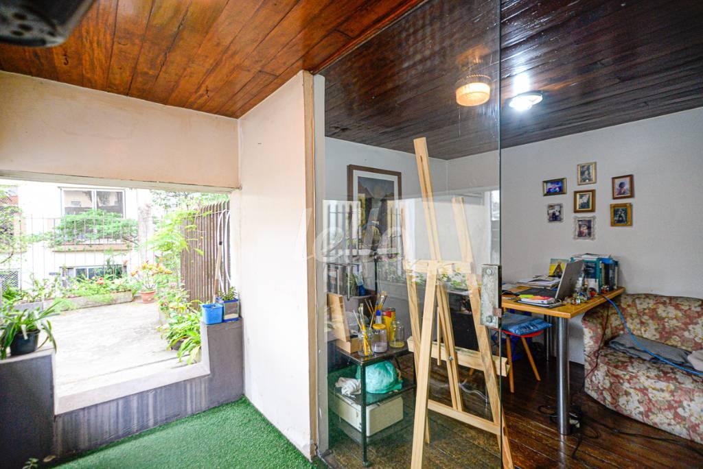 JARDIM DE INVERNO de Casa à venda, sobrado com 125 m², 3 quartos e 3 vagas em Bosque da Saúde - São Paulo