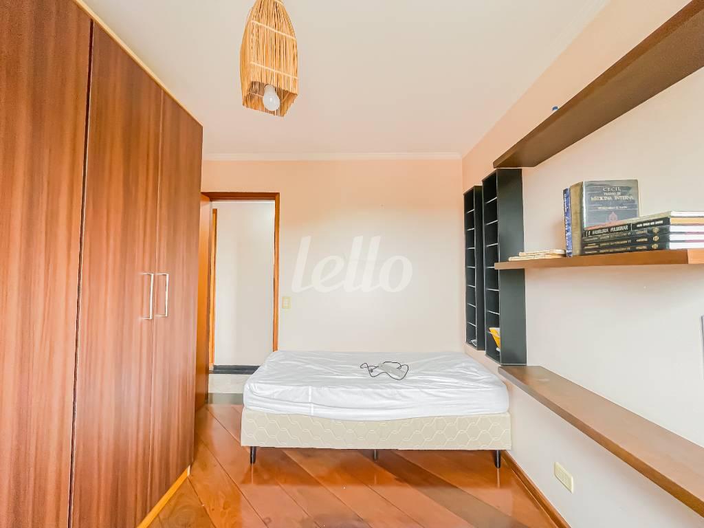 DORMITÓRIO de Apartamento à venda, Padrão com 125 m², 3 quartos e 3 vagas em Vila Clementino - São Paulo