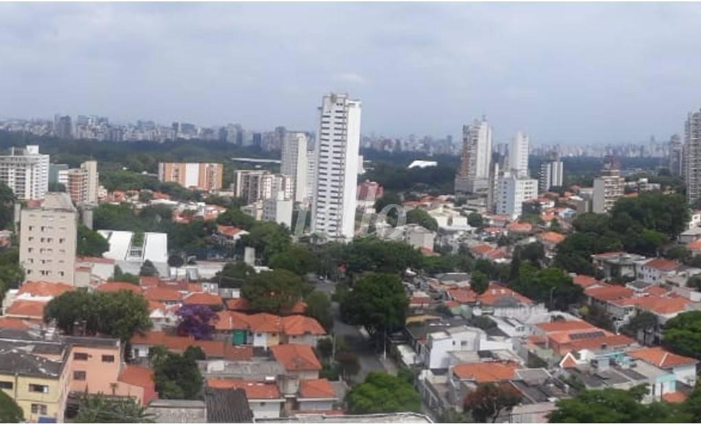 VISTA de Apartamento à venda, Padrão com 80 m², 2 quartos e 1 vaga em Vila Clementino - São Paulo