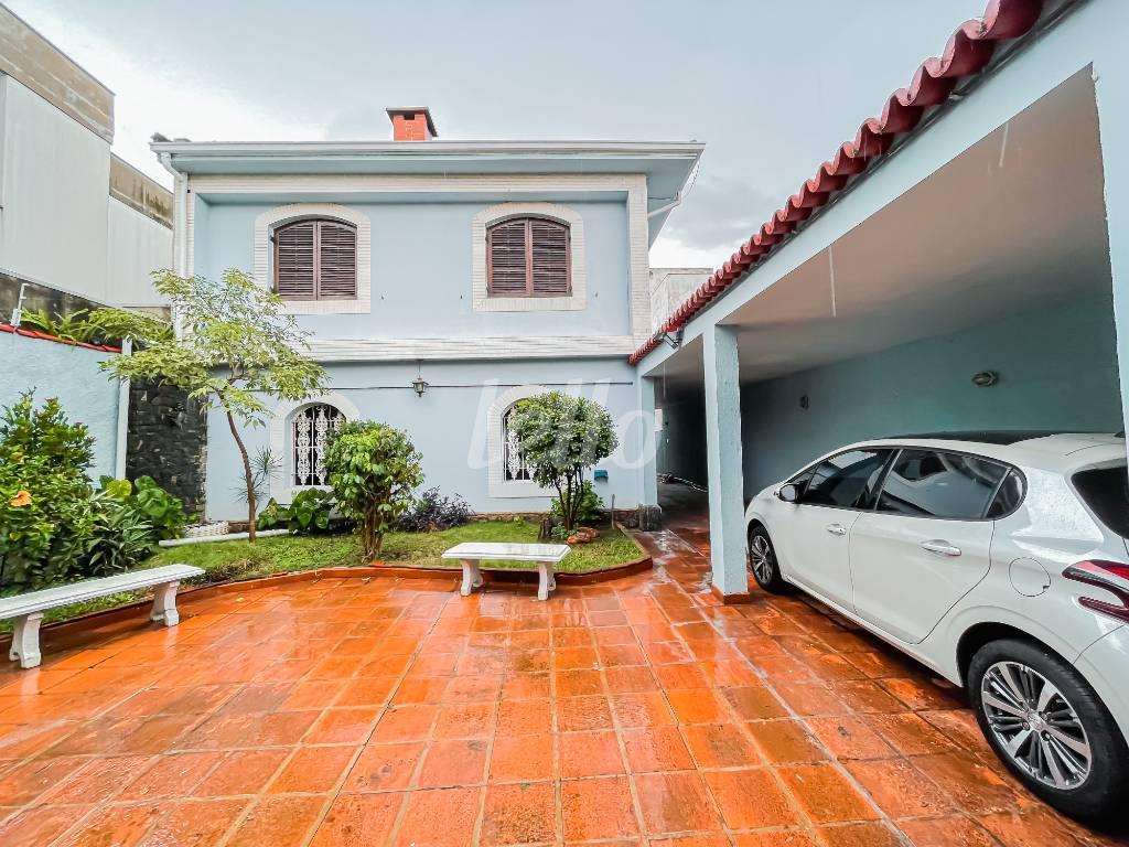 GARAGEM de Casa à venda, sobrado com 455 m², 5 quartos e 5 vagas em Brooklin Paulista - São Paulo