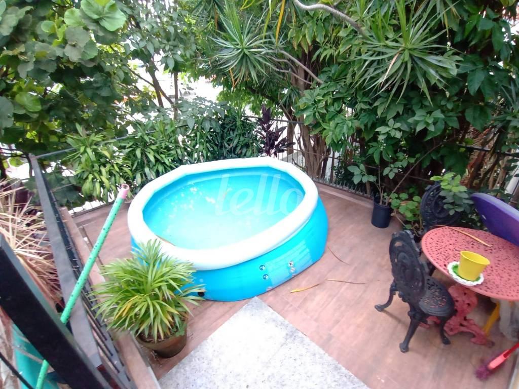 TERRAÇO de Casa para alugar, sobrado com 220 m², 3 quartos e 2 vagas em Vila Mariana - São Paulo