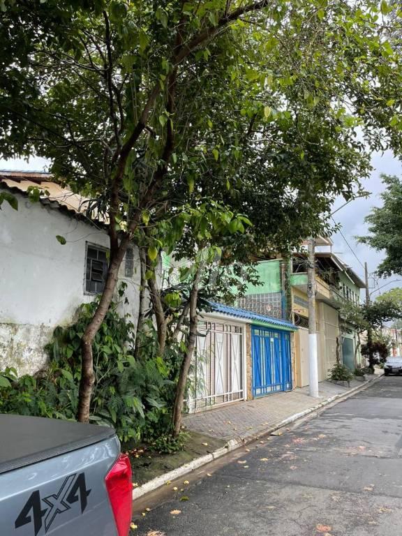 VISTA  RUA de Casa à venda, sobrado com 140 m², 3 quartos e 2 vagas em Vila Constança - São Paulo