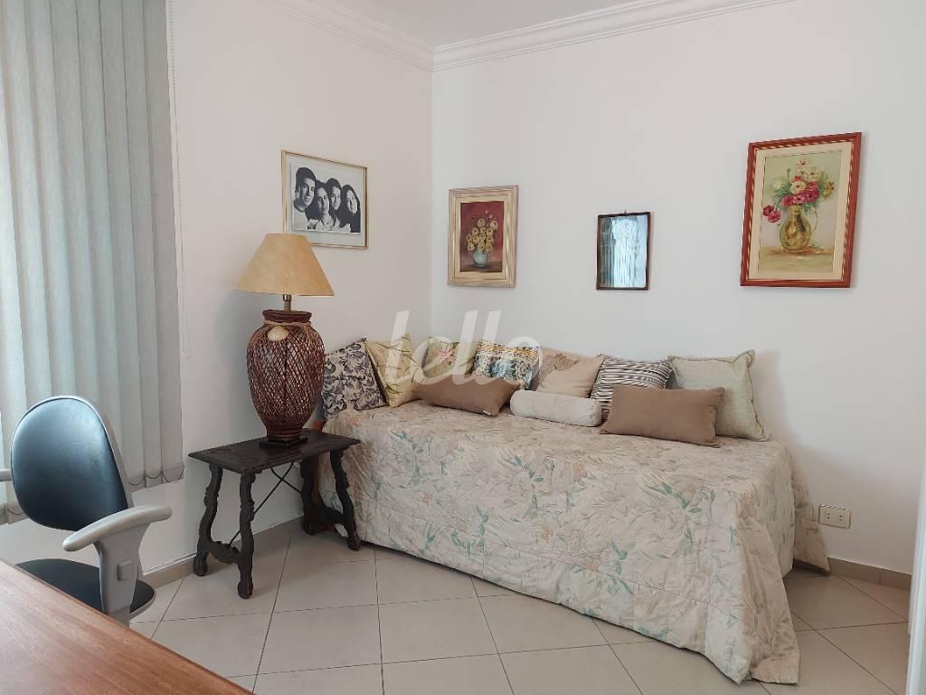 DORMITÓRIO de Apartamento à venda, Padrão com 174 m², 3 quartos e 4 vagas em Água Fria - São Paulo
