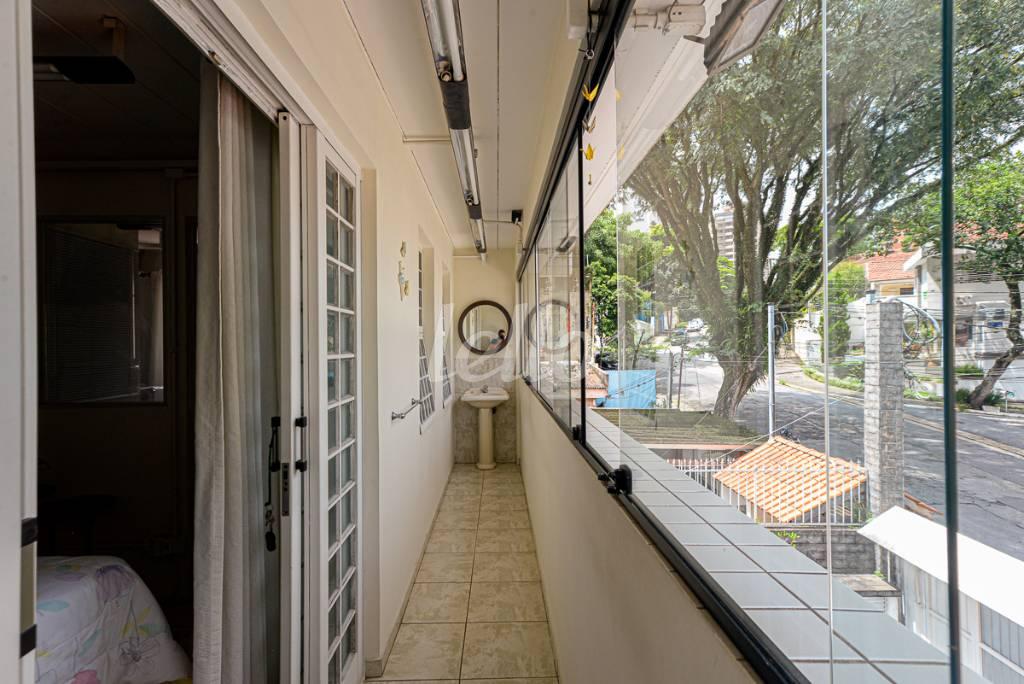 VARANDA de Casa à venda, sobrado com 600 m², 5 quartos e 6 vagas em Água Fria - São Paulo