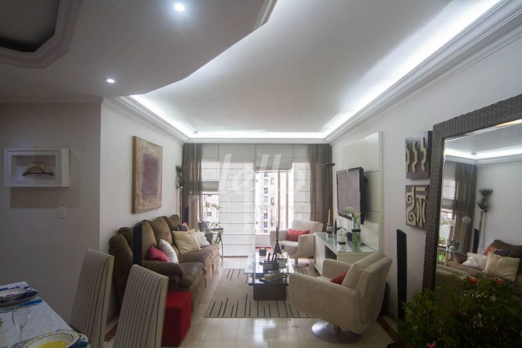 SALA de Apartamento para alugar, Padrão com 134 m², 3 quartos e 2 vagas em Vila Pompeia - São Paulo