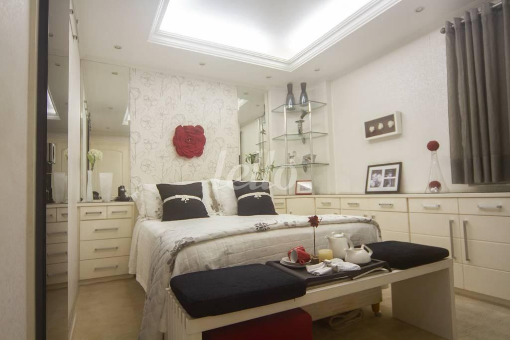 SUÍTE de Apartamento para alugar, Padrão com 134 m², 3 quartos e 2 vagas em Vila Pompeia - São Paulo