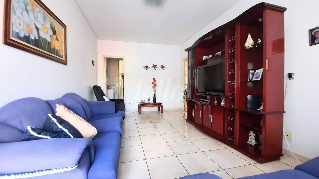 SALA 2 AMBIENTES de Casa à venda, térrea com 193 m², 3 quartos e 6 vagas em Vila Libanesa - São Paulo