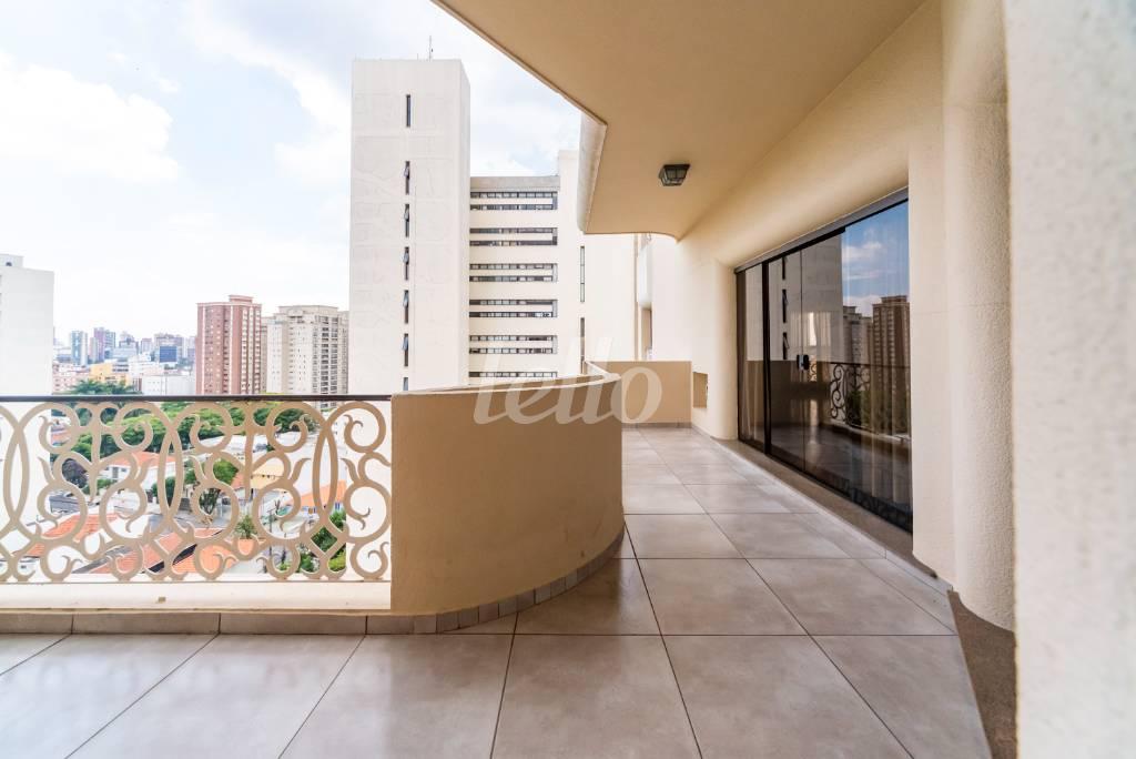 DORMITÓRIO 1 de Apartamento à venda, Padrão com 336 m², 3 quartos e 4 vagas em Centro - Santo André