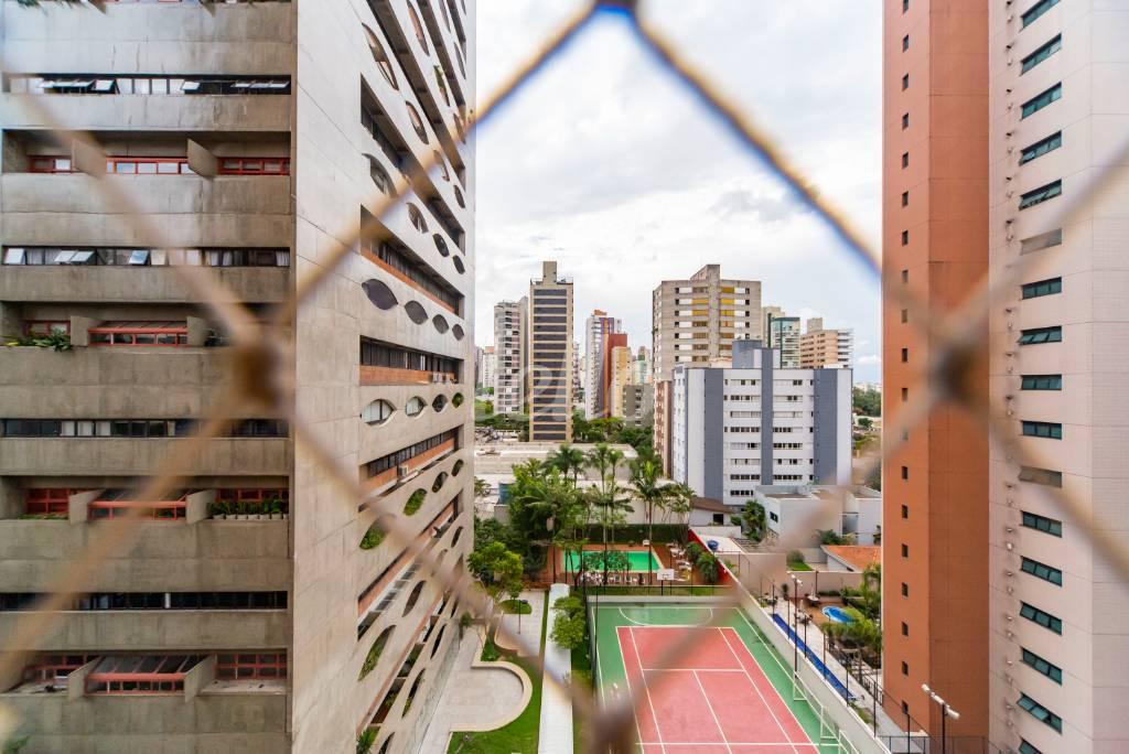 VISTA SUÍTE 1 de Apartamento à venda, Padrão com 260 m², 4 quartos e 4 vagas em Jardim - Santo André