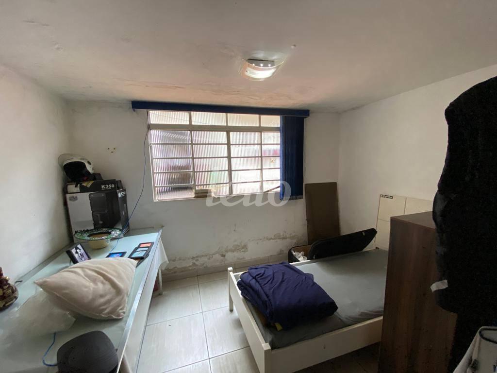 DORMITÓRIIO de Casa à venda, sobrado com 320 m², 3 quartos e 2 vagas em Vila Guiomar - Santo André