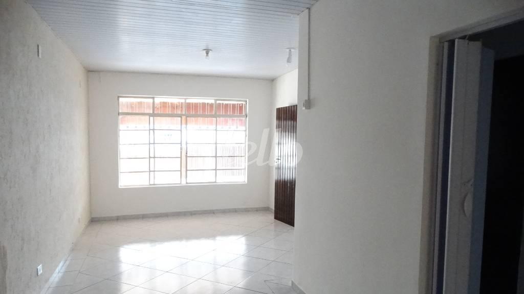 SALA de Casa para alugar, térrea com 170 m², 3 quartos e 2 vagas em Chácara do Encosto - São Paulo