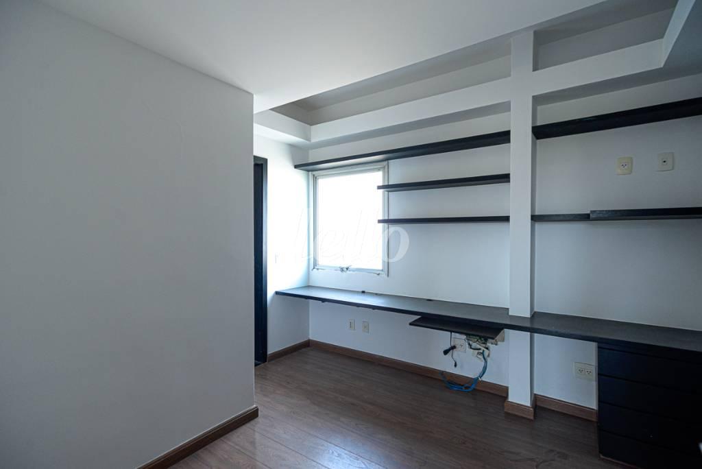 SUÍTE 4 de Apartamento à venda, cobertura - Padrão com 340 m², 4 quartos e 4 vagas em Sumaré - São Paulo