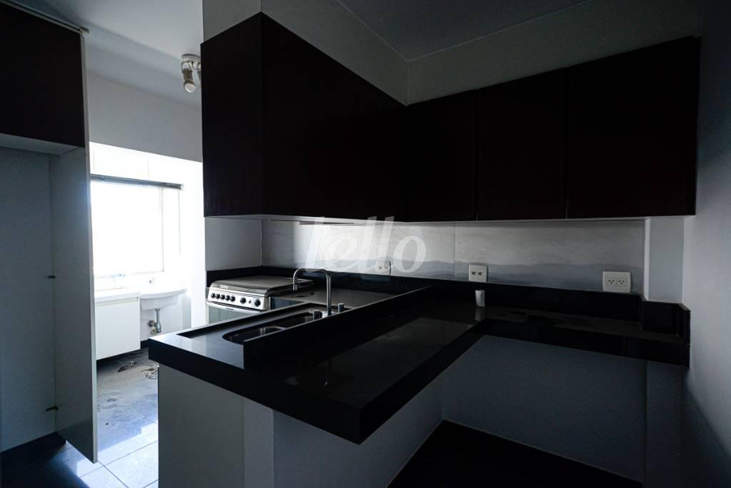COZINHA de Apartamento à venda, cobertura - Padrão com 340 m², 4 quartos e 4 vagas em Sumaré - São Paulo