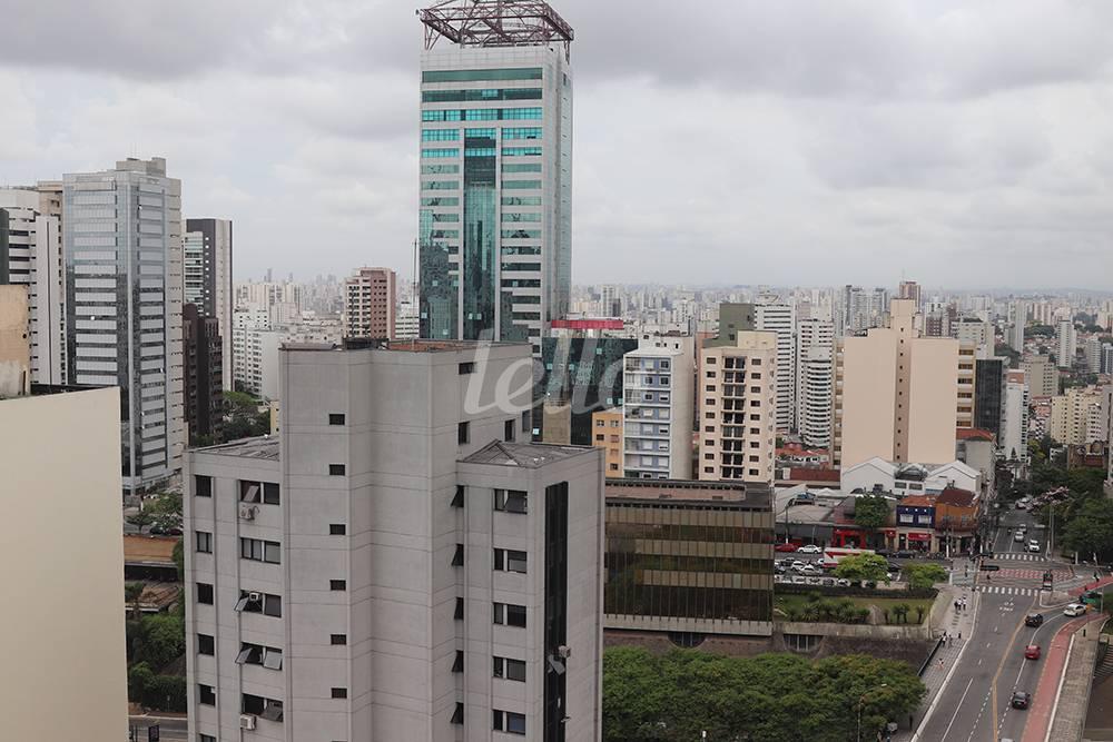 VISTA SUITE de Apartamento à venda, Padrão com 175 m², 3 quartos e 1 vaga em Paraíso - São Paulo