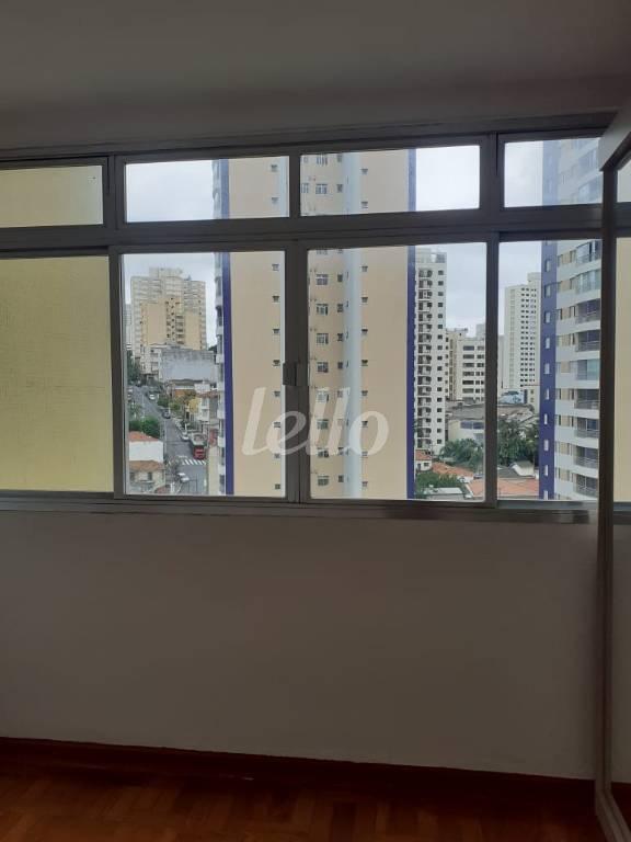 DORMITÓRIO de Apartamento à venda, Padrão com 63 m², 2 quartos e em Aclimação - São Paulo