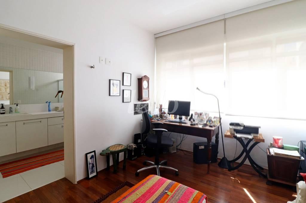 SUÍTE 1 de Apartamento à venda, Padrão com 164 m², 2 quartos e 2 vagas em Jardins - São Paulo